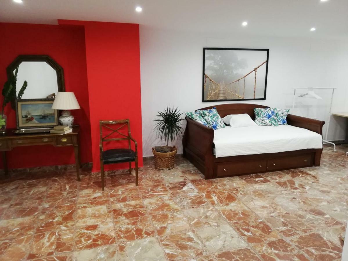 150 M2 Casco Historico, Netflix